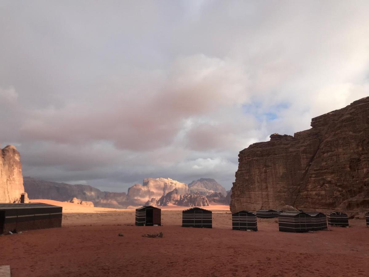 Wadirum Momoo Wadi Rum Eksteriør billede